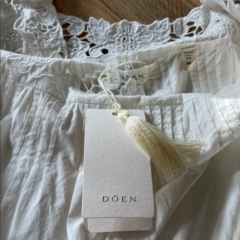 NWT Doen Madison Top Salt - Picture 2 of 2